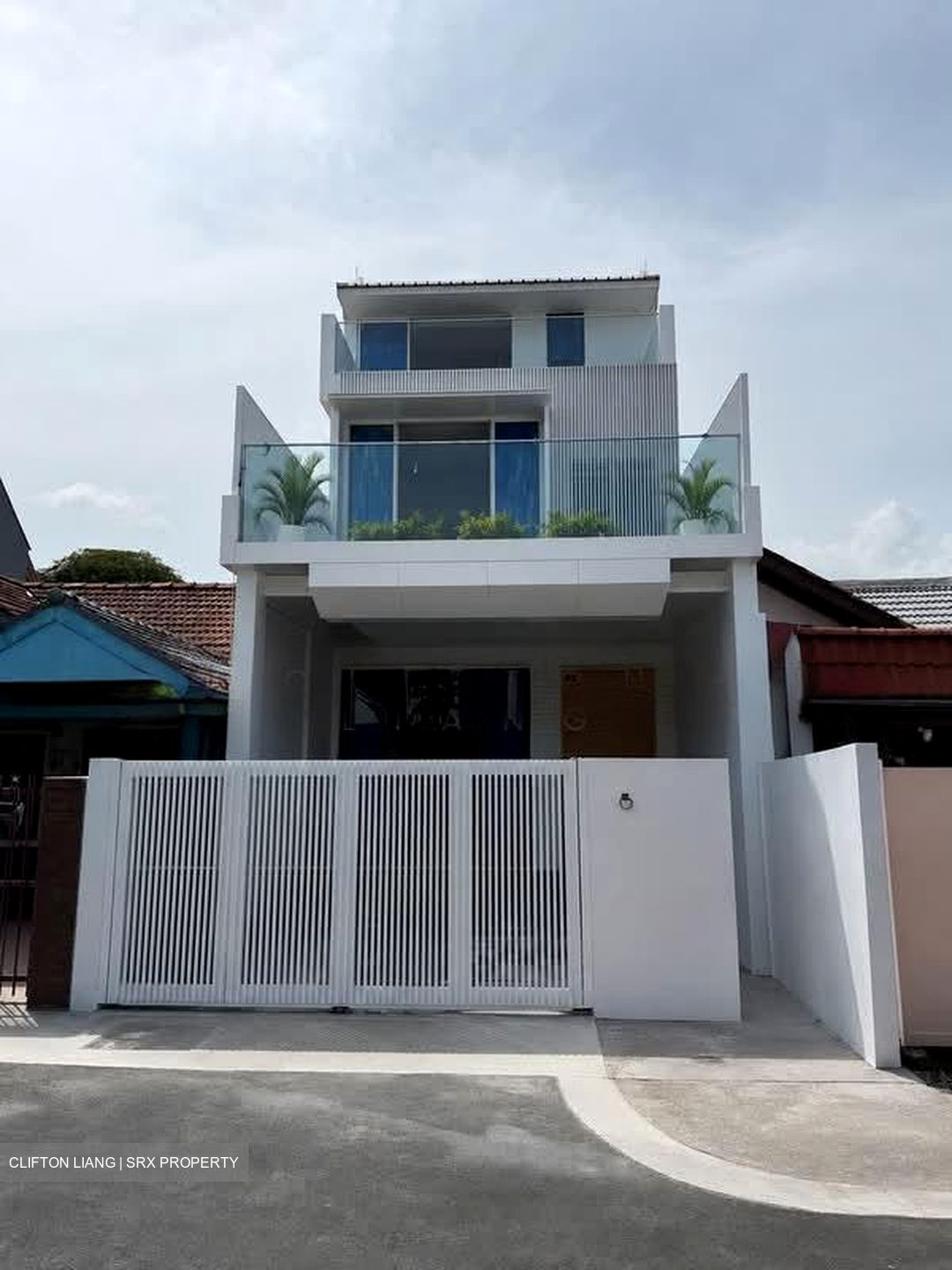 Sembawang Hills Estate (D20), Terrace #577011161